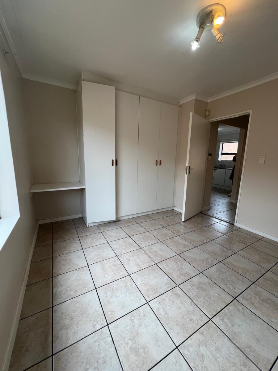To Let 2 Bedroom Property for Rent in Sea Breeze Western Cape